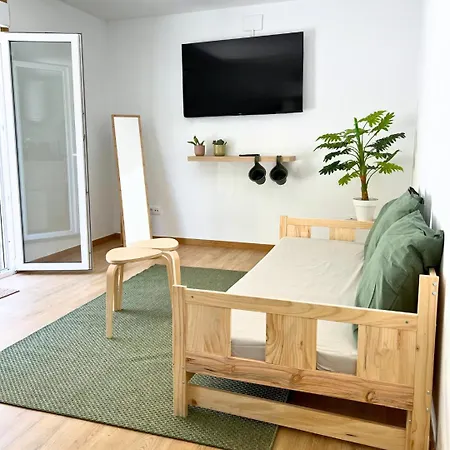 Casa Mantelas, En El Centro De