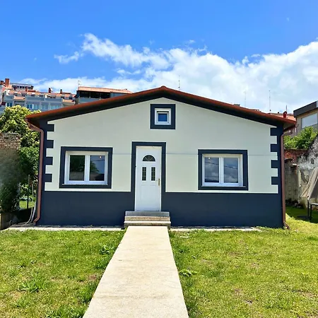 Casa Mantelas, En El Centro De *