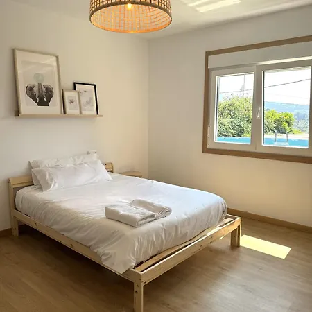 Casa Mantelas, En El Centro De 度假居 比戈